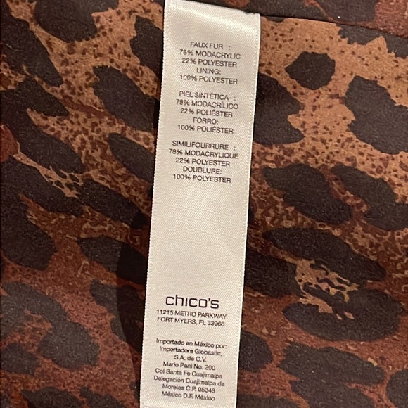 CHICO’S NWOT Size 3 (16-18) Faux Fur Vest Animal Print Lining • Super Soft • - Picture 12 of 15